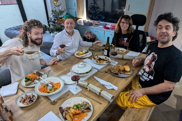 Phil and his family having their last Christmas lunch together at home